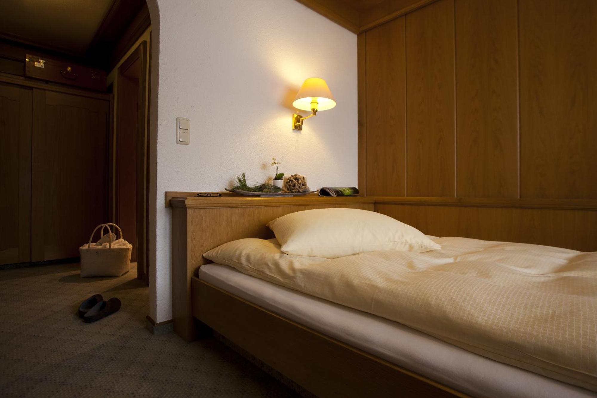 Roessle Superior Hotel 4*